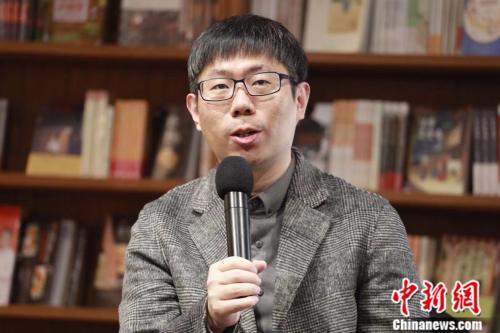 20181221 作家蔡骏：悬疑的魅力对所有人来说都存在 1.jpg