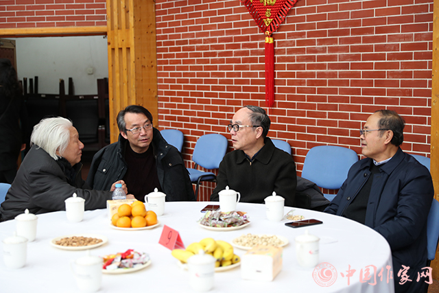 5c4fb7a329cae.jpg 20190129 首都文学界迎春茶话会在京举行13.jpg