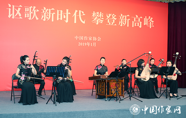 5c4fb88ec8f1d.jpg 20190129 首都文学界迎春茶话会在京举行17.jpg
