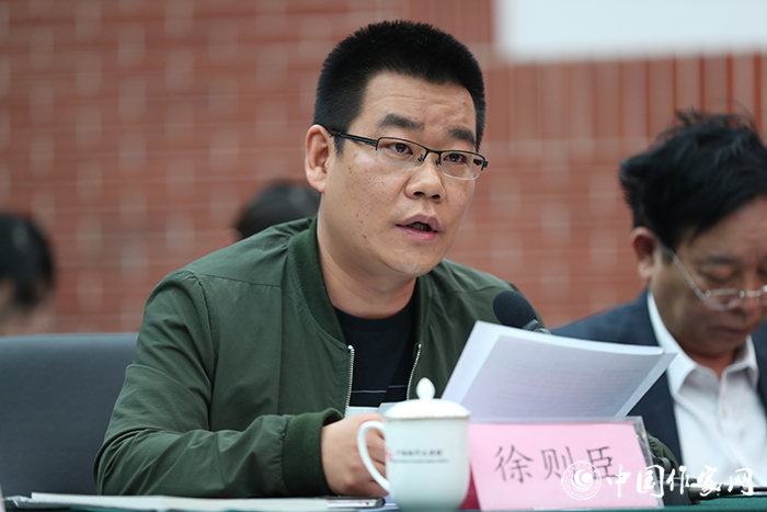5cd0e1eb80547.jpg 20190507 发扬五四精神 谱写时代华章7.jpg