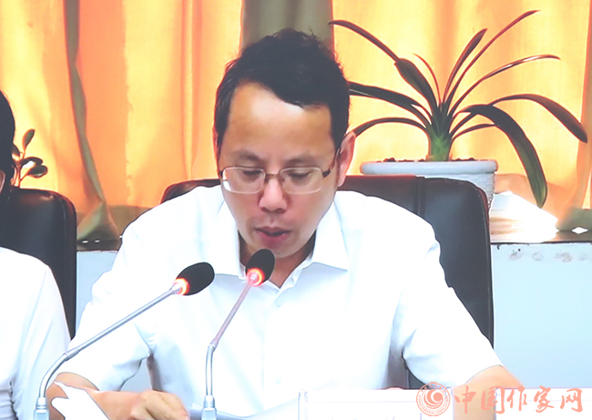 5f0ff50632ea4.jpg 20200716 与人民同心 与时代同行 书写新时代的“创业史”4.jpg