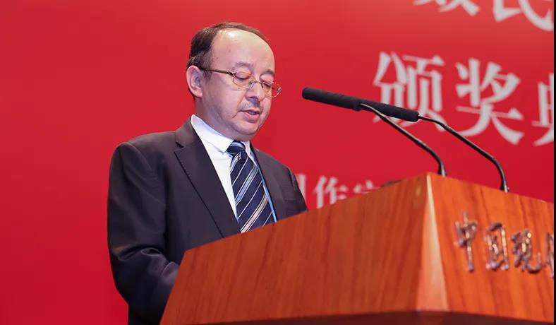 5f6fef596e778.jpg 20200927 第十二届全国少数民族文学创作骏马奖在京颁奖8.jpg